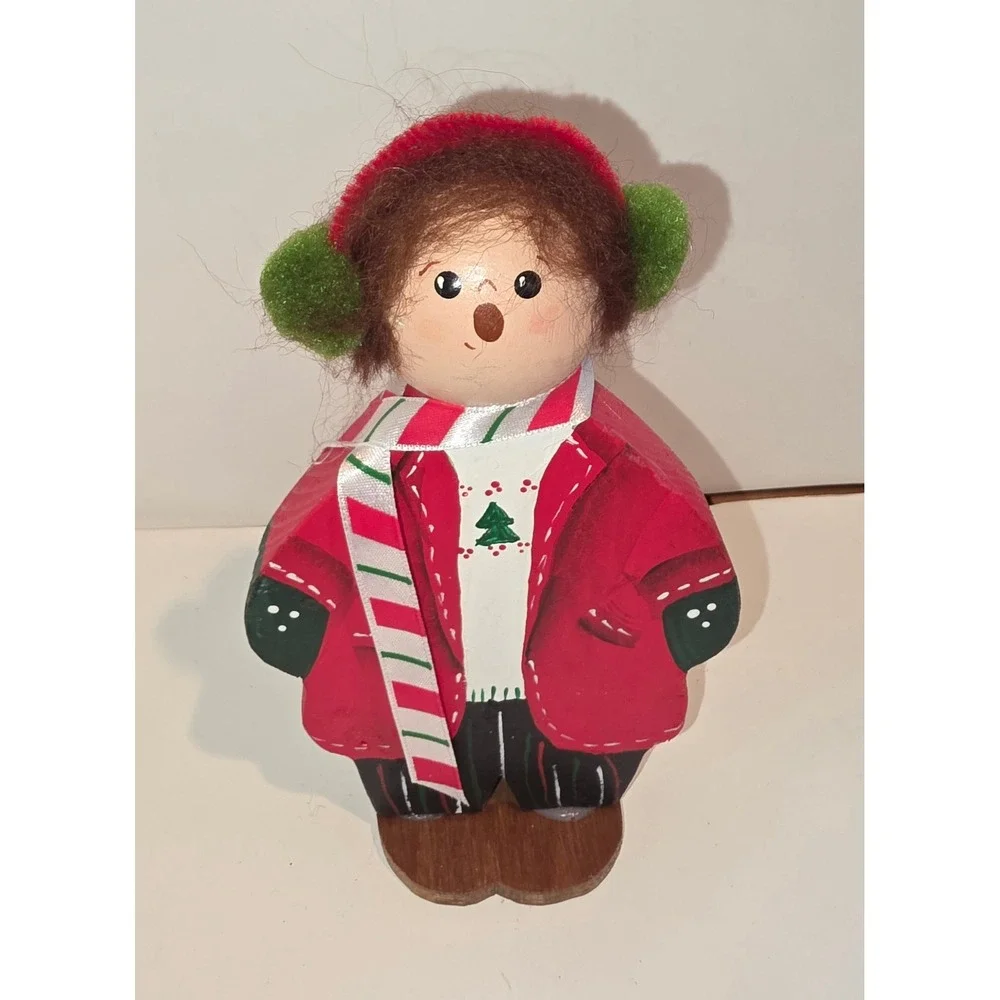 Vintage Wooden Christmas Carolers Set Hand Painted Folk Art Holiday Decor 3pc